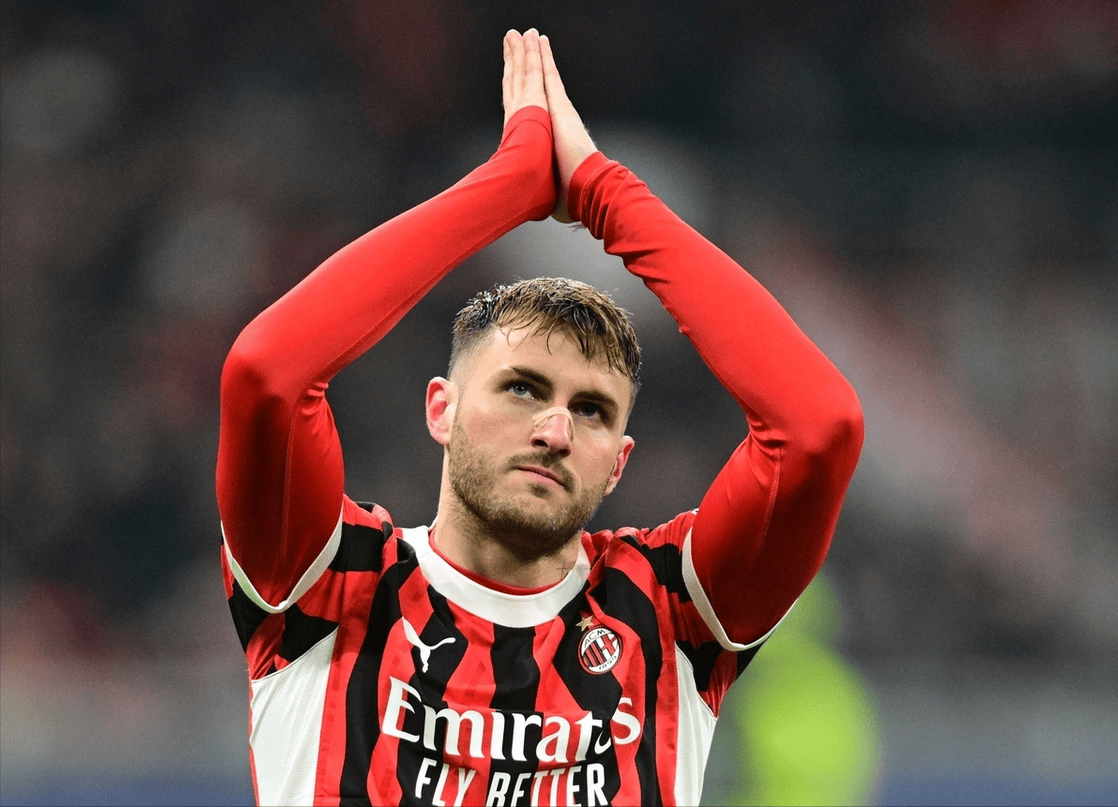 继姆巴佩之后，凯恩是本赛季第二位打入25球的五大联赛球员（凯恩25球达成，成本赛五大联赛继姆巴佩后的第二人）