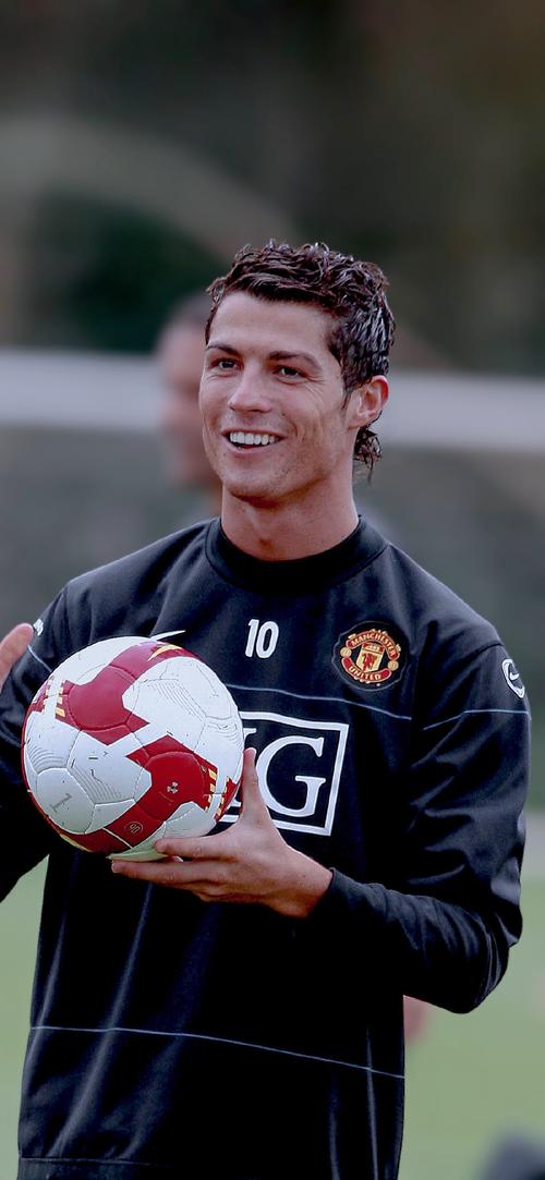 那不勒斯体育总监曼纳：德布劳内将至少伤缺至2月底（那不勒斯总监曼纳：德布劳内至少缺阵到二月底）