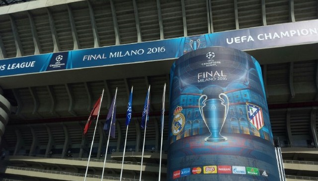 足球中超重金投入青训，多所足球学校开建（中超重金加码青训，多所足球学校相继开建）