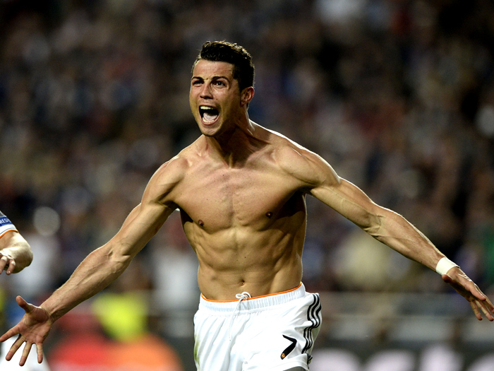 张伯伦：枪手拥有真正成功所需的一切；道曼的行为举止很成熟（张伯伦称枪手已具备真正成功所需一切，道曼展现成熟风范）