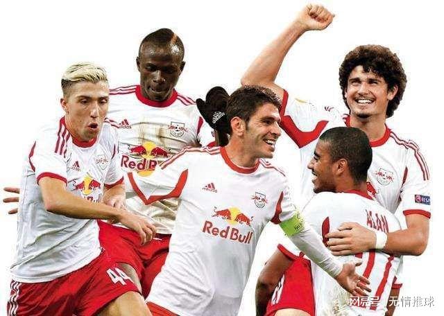 萨拉赫离队传闻再起，利雅得新月一月欲低价求购（萨拉赫再陷转会风波，利雅得新月拟于一月压价出手）