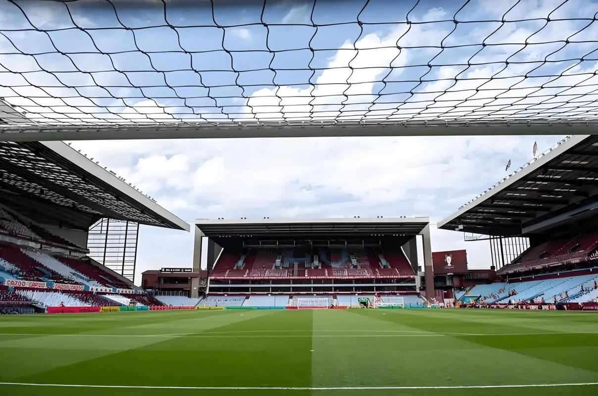 辽宁男篮王哲林关键得分带队胜（王哲林关键时刻得分助辽宁男篮取胜）